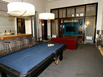 Crystal Quarters Furnished Apartments At The Gramercy Arlington Esterno foto