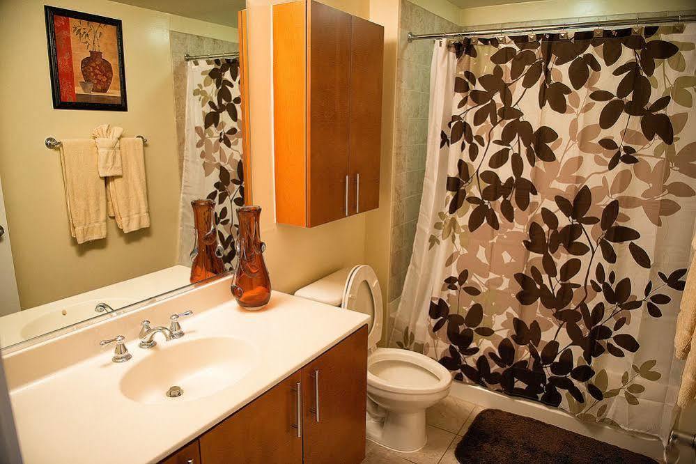 Crystal Quarters Furnished Apartments At The Gramercy Arlington Esterno foto